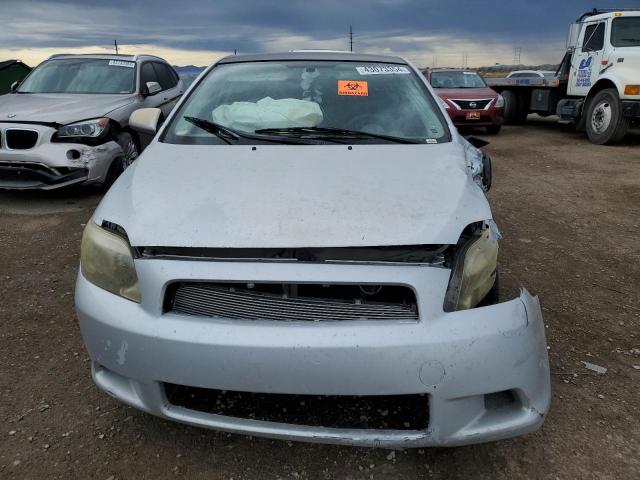JTKDE177950048673 - 2005 TOYOTA SCION TC ვერცხლისფერი ფოტო 5