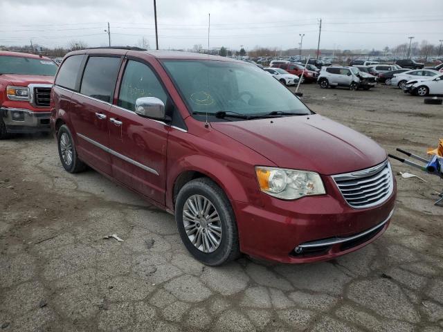 2C4RC1CG2DR590260 - 2013 CHRYSLER TOWN & COU TOURING L MAROON photo 4