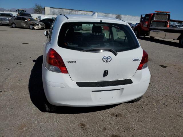 JTDJT4K37A5319510 - 2010 TOYOTA YARIS WHITE photo 6