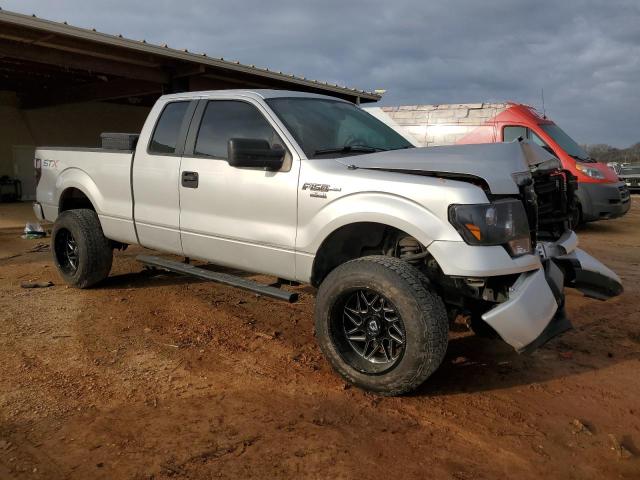 1FTFX1EF9EFB15838 - 2014 FORD F150 SUPER CAB SILVER photo 4