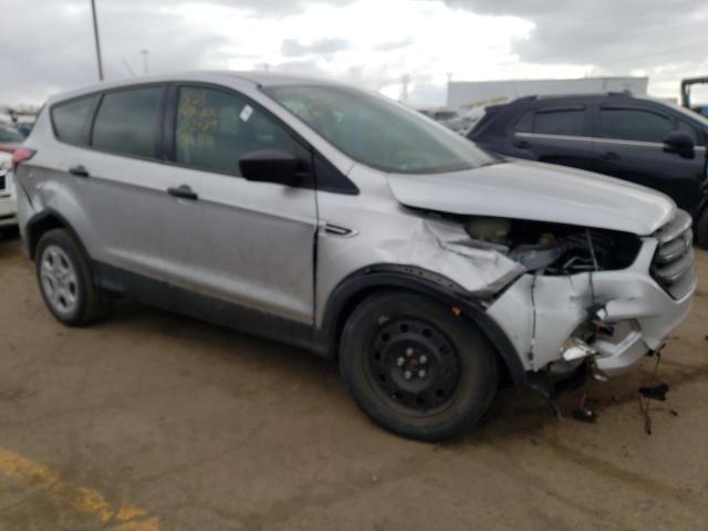 1FMCU0F71KUA51777 - 2019 FORD ESCAPE S GRAY photo 4