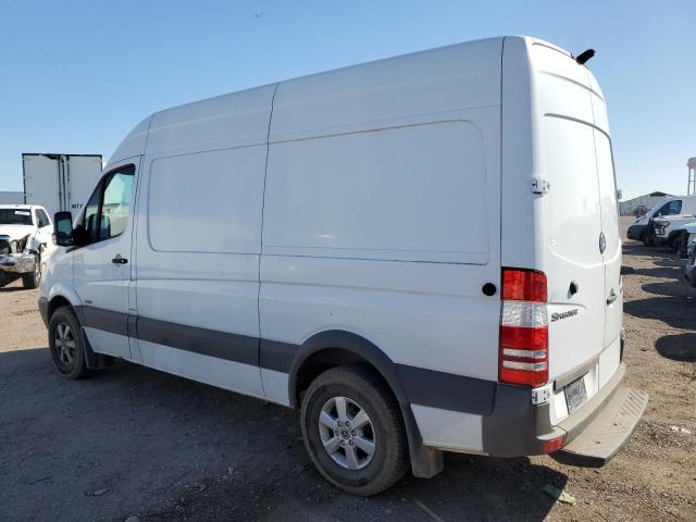 WD3PE7CC4C5673230 - 2012 MERCEDES-BENZ SPRINTER 2500 WHITE photo 2