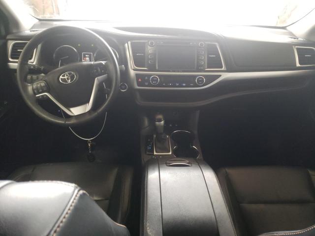 5TDJKRFH3GS239212 - 2016 TOYOTA HIGHLANDER XLE WHITE photo 8