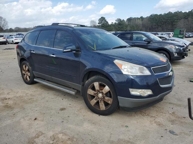 1GNKVGED7BJ384300 - 2011 CHEVROLET TRAVERSE L BLUE photo 4