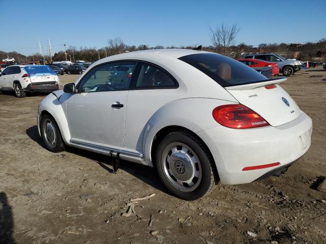 3VWF17AT1GM636472 - 2016 VOLKSWAGEN BEETLE 1.8T WHITE photo 2