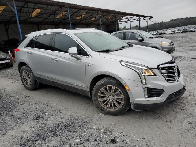 1GYKNBRS2HZ173188 - 2017 CADILLAC XT5 LUXURY SILVER photo 4