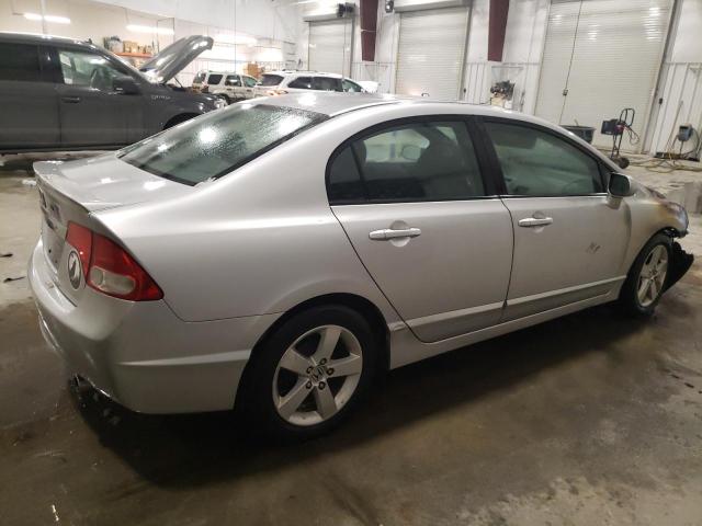 19XFA1F66BE042305 - 2011 HONDA CIVIC LX-S 银色 照片 3