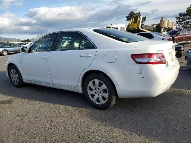 4T1BF3EK8BU654044 - 2011 TOYOTA CAMRY BASE WHITE photo 2