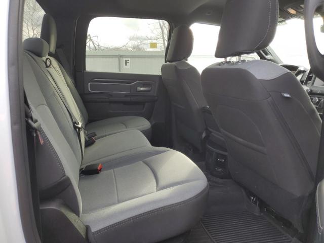 3C6UR5DL5NG410246 - 2022 RAM 2500 BIG HORN/LONE STAR WHITE photo 10