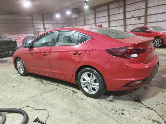 5NPD84LF3LH627963 - 2020 HYUNDAI ELANTRA SEL RED photo 2