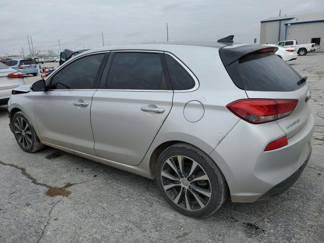 KMHH35LE6JU057971 - 2018 HYUNDAI ELANTRA GT SILVER photo 2