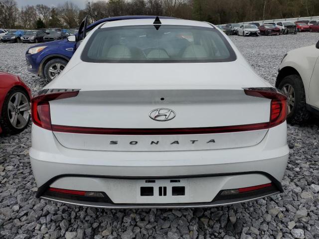 5NPEG4JA2MH071550 - 2021 HYUNDAI SONATA SE WHITE photo 6