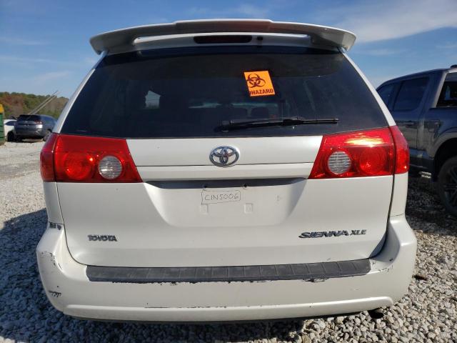 5TDZK22C58S205441 - 2008 TOYOTA SIENNA XLE WHITE photo 6