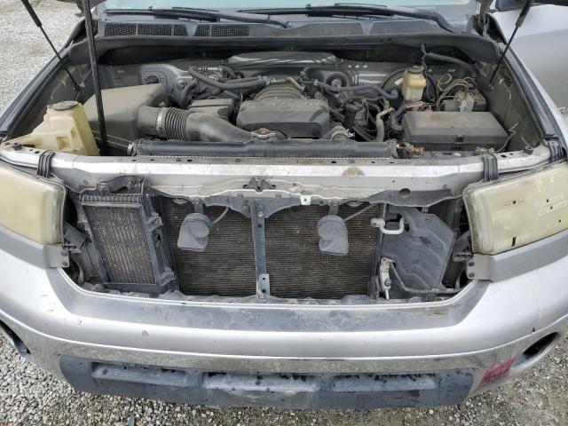 5TFRT541X7X003388 - 2007 TOYOTA TUNDRA DOUBLE CAB SR5 SILVER photo 11