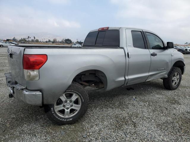5TFRT541X7X003388 - 2007 TOYOTA TUNDRA DOUBLE CAB SR5 SILVER photo 3
