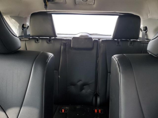 5TDGZRBH8MS132650 - 2021 TOYOTA HIGHLANDER XLE RED photo 10