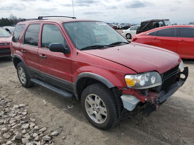 1FMYU93115KA37503 - 2005 FORD ESCAPE XLT RED photo 4