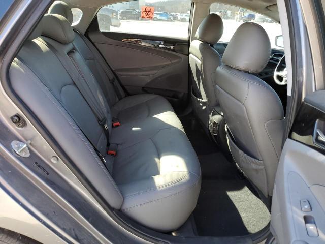 5NPEC4AC2CH397666 - 2012 HYUNDAI SONATA SE GRAY photo 10