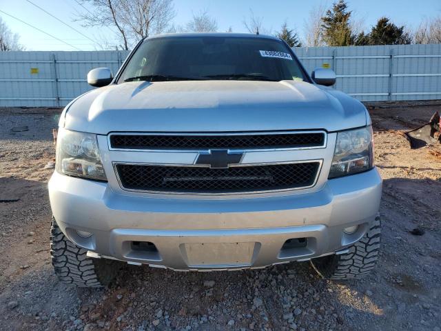 1GNSCAE05DR212089 - 2013 CHEVROLET TAHOE C1500  LS SILVER photo 5