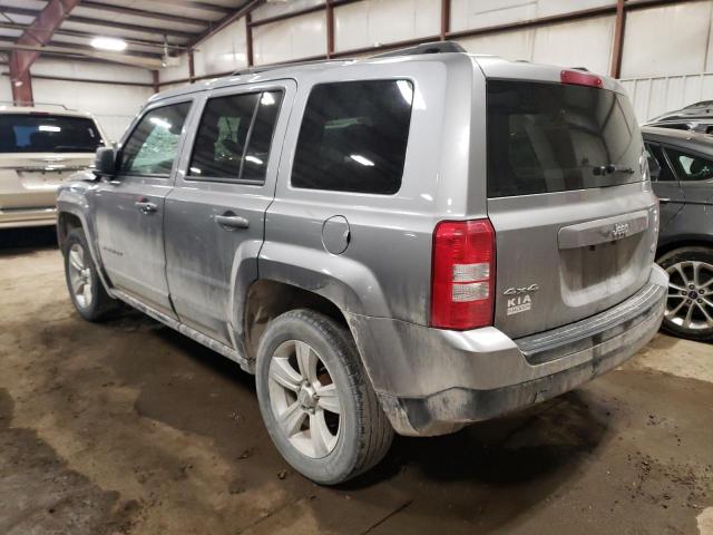 1C4NJRFB3HD175296 - 2017 JEEP PATRIOT LATITUDE SILVER photo 2