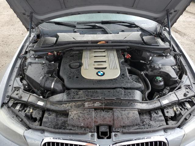 WBAPN7C55BF184381 - 2011 BMW 335 D GRAY photo 11