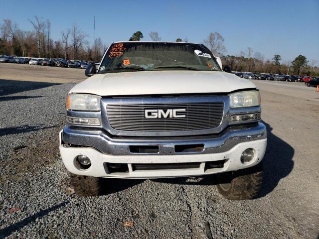 2GTEK19T241168705 - 2004 GMC NEW SIERRA K1500 WHITE photo 5