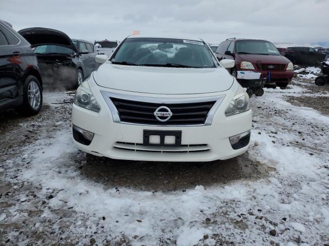 1N4AL3AP4EN335447 - 2014 NISSAN ALTIMA 2.5 WHITE photo 5