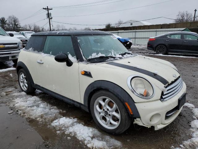 WMWSU3C54BT095442 - 2011 MINI COOPER JOH CREAM photo 4