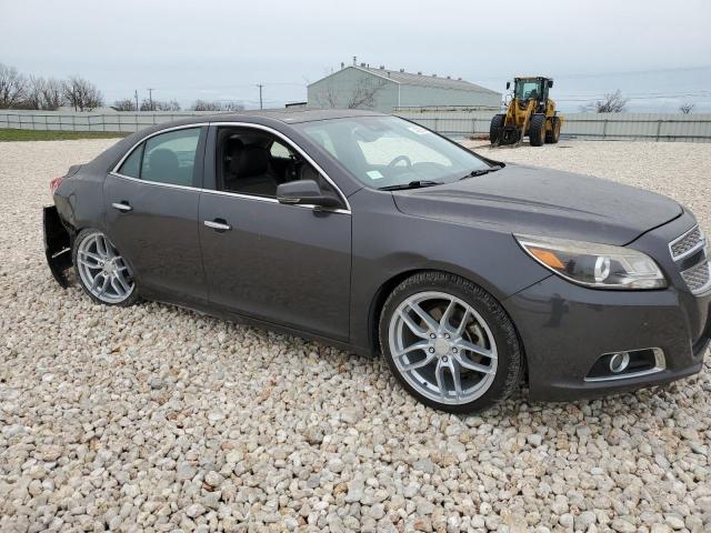 1G11J5SX4DF217071 - 2013 CHEVROLET MALIBU LTZ ნაცრისფერი ფოტო 4