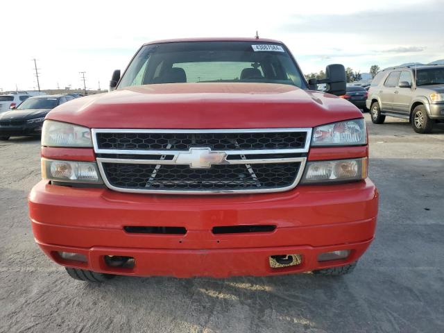 1GCHK23D36F141853 - 2006 CHEVROLET SILVERADO K2500 HEAVY DUTY RED photo 5