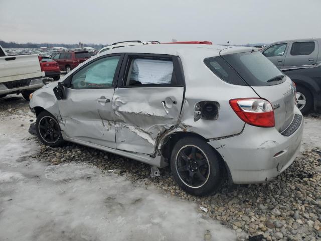 2T1KU4EE9AC398907 - 2010 TOYOTA COROLLA MA SILVER photo 2