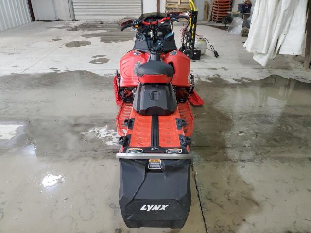 YH2LSUPK7PR000121 - 2023 SKI DOO SNOWMOBLIE RED photo 9