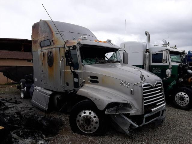 2016 MACK 600 CXU600, 