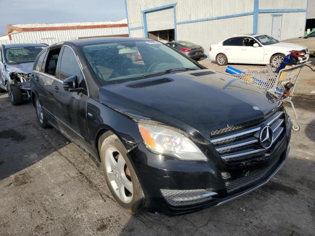 4JGCB5HE6CA153822 - 2012 MERCEDES-BENZ R 350 4MATIC BLACK photo 4