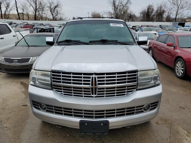 5LMJJ2J51AEJ01374 - 2010 LINCOLN NAVIGATOR 银色 照片 5