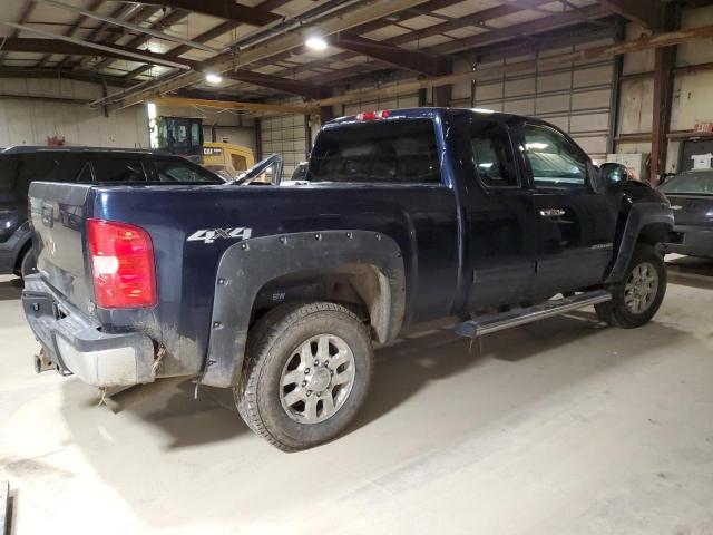 1GC2KYCG2BZ297068 - 2011 CHEVROLET SILVERADO K2500 HEAVY DUTY LTZ BLUE photo 3