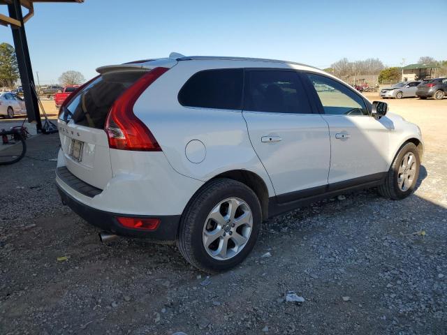 YV4952DL1D2454953 - 2013 VOLVO XC60 3.2 WHITE photo 3