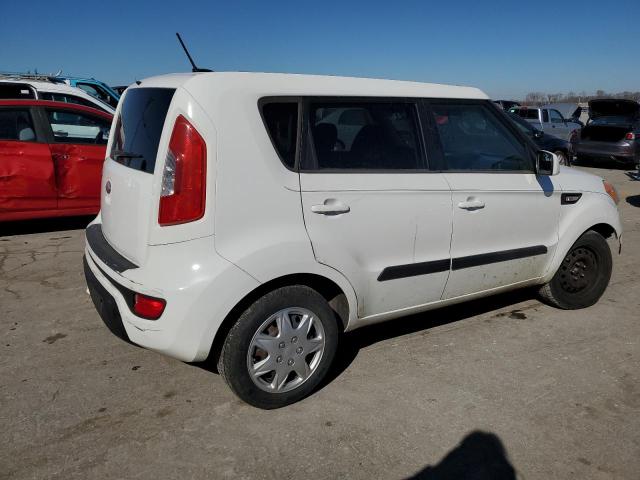 KNDJT2A51D7754040 - 2013 KIA SOUL WHITE photo 3