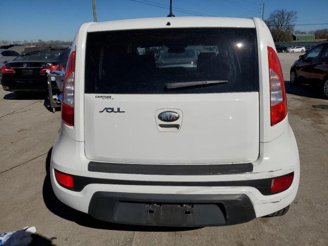 KNDJT2A51D7754040 - 2013 KIA SOUL WHITE photo 6