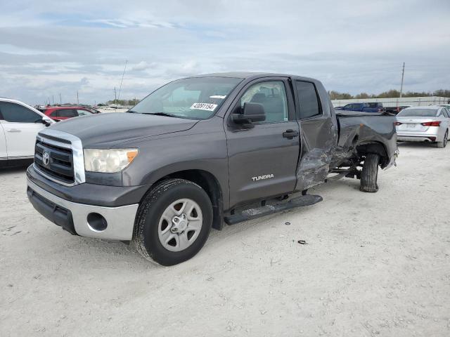 2013 TOYOTA TUNDRA DOUBLE CAB SR5, 