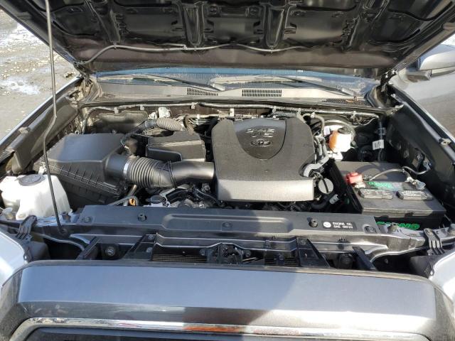 3TMCZ5AN0JM146049 - 2018 TOYOTA TACOMA DOUBLE CAB 石墨色 照片 11