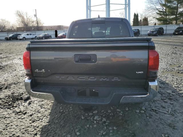 3TMCZ5AN0JM146049 - 2018 TOYOTA TACOMA DOUBLE CAB 石墨色 照片 6