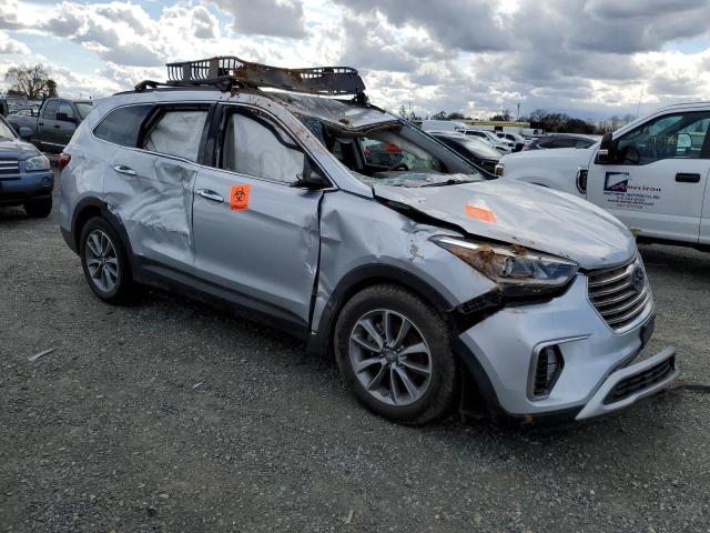 KM8SNDHF5JU292048 - 2018 HYUNDAI SANTA FE SE SILVER photo 4