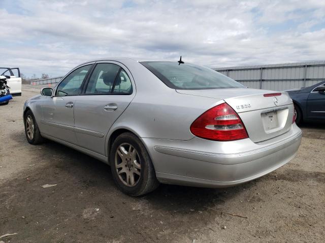 WDBUF26J15A530358 - 2005 MERCEDES-BENZ E-CLASS 320 CDI SILVER photo 2