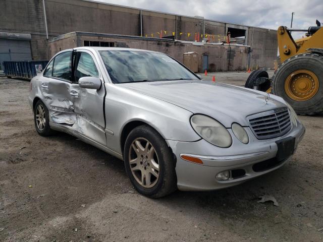 WDBUF26J15A530358 - 2005 MERCEDES-BENZ E-CLASS 320 CDI SILVER photo 4