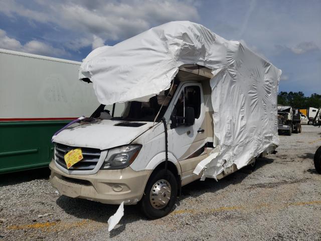 WDAPF4CC6H9731097 - 2017 MERCEDES-BENZ SPRINTER 3500 WHITE photo 2