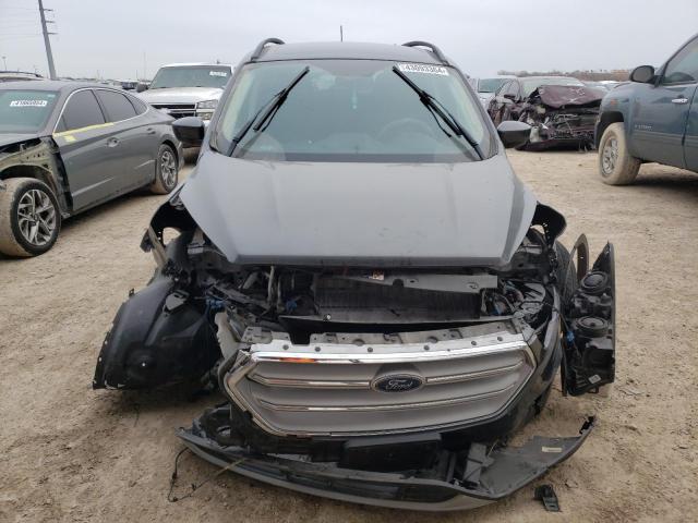 1FMCU0GDXJUB00817 - 2018 FORD ESCAPE SE GRAY photo 5