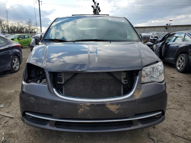 2C4RC1CG9FR646097 - 2015 CHRYSLER TOWN & COU TOURING L GRAY photo 5