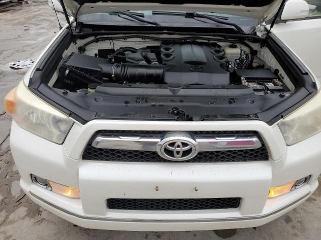 JTEZU5JR5A5002574 - 2010 TOYOTA 4RUNNER SR5 WHITE photo 12