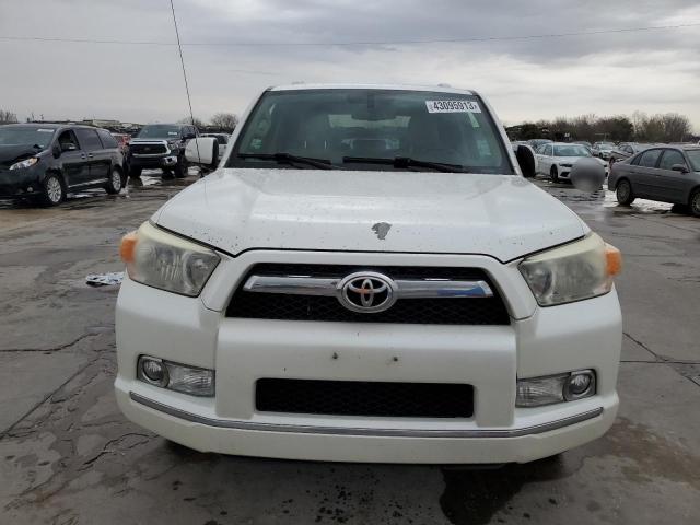 JTEZU5JR5A5002574 - 2010 TOYOTA 4RUNNER SR5 WHITE photo 5